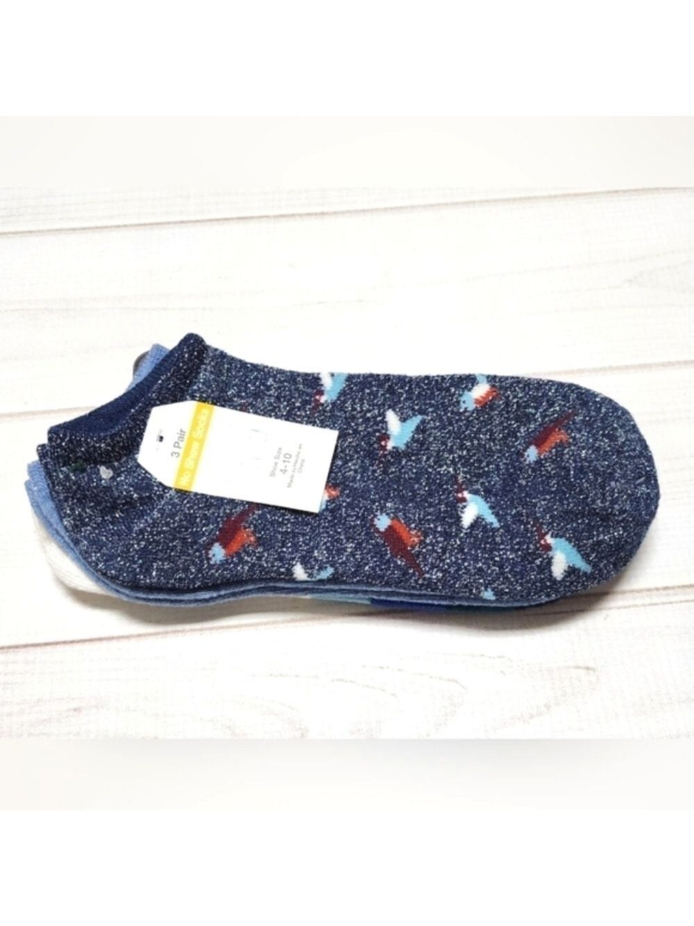 Time & Tru 3 Pair No Show Socks Fits Shoe Size 4-10 - New With Tags